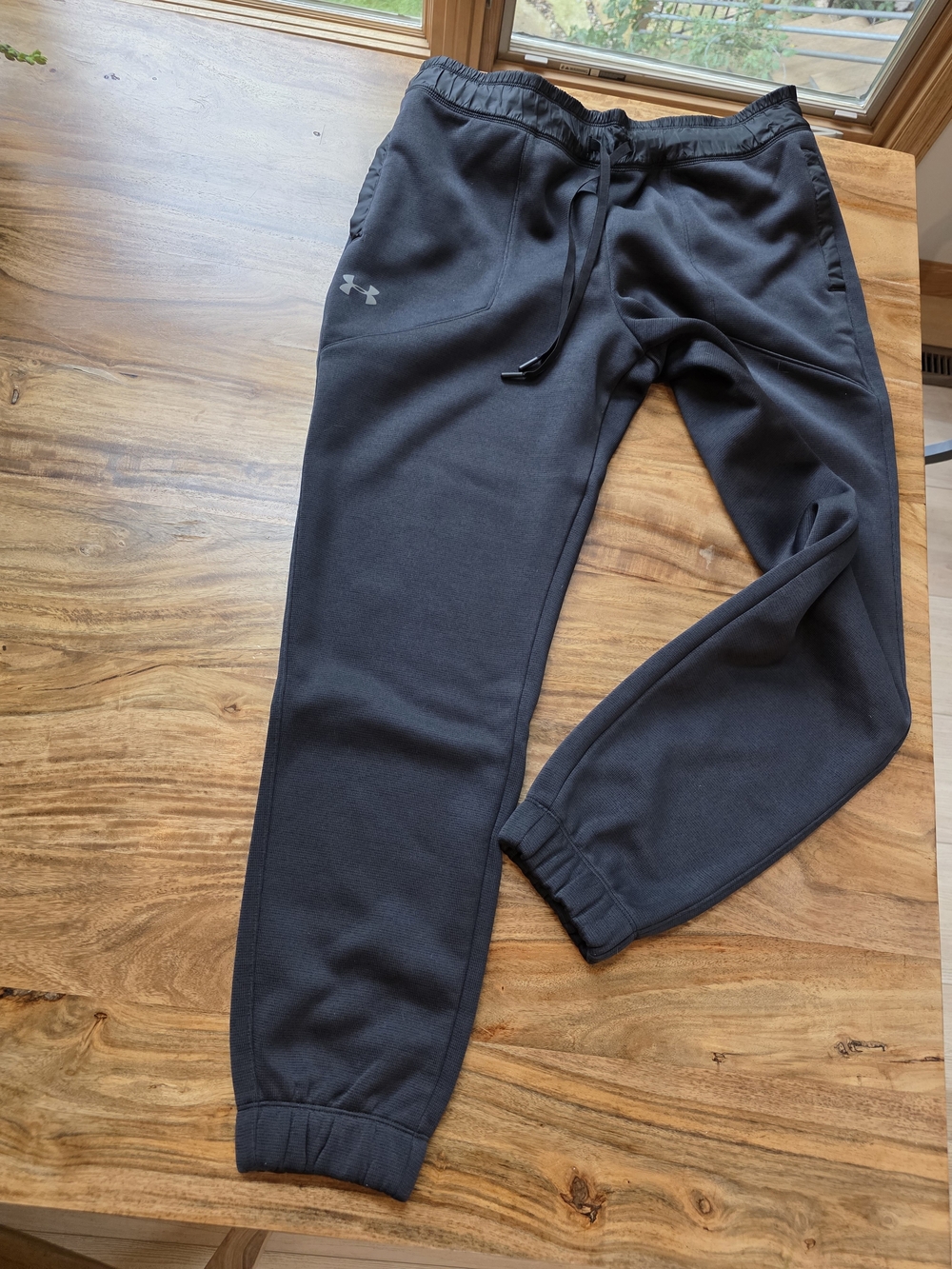 Under Armour Storm-ColdGear Loose Fit Sweatpants/Joggers-Women's Size Medium.